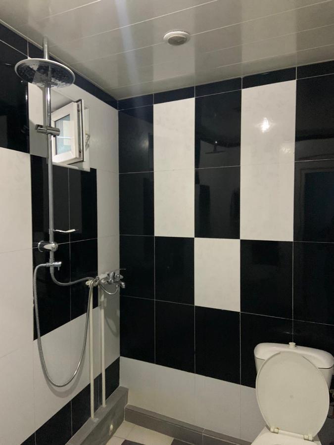 Tnak Hotel Ереван Экстерьер фото