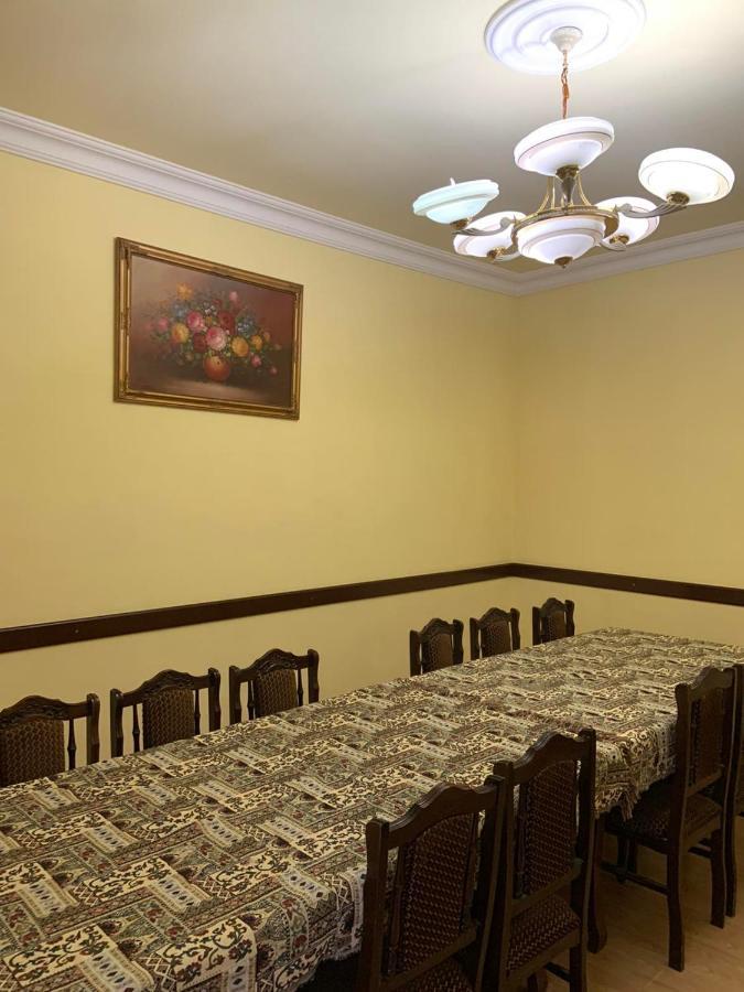 Tnak Hotel Ереван Экстерьер фото