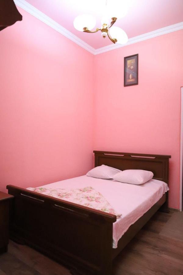 Tnak Hotel Ереван Экстерьер фото