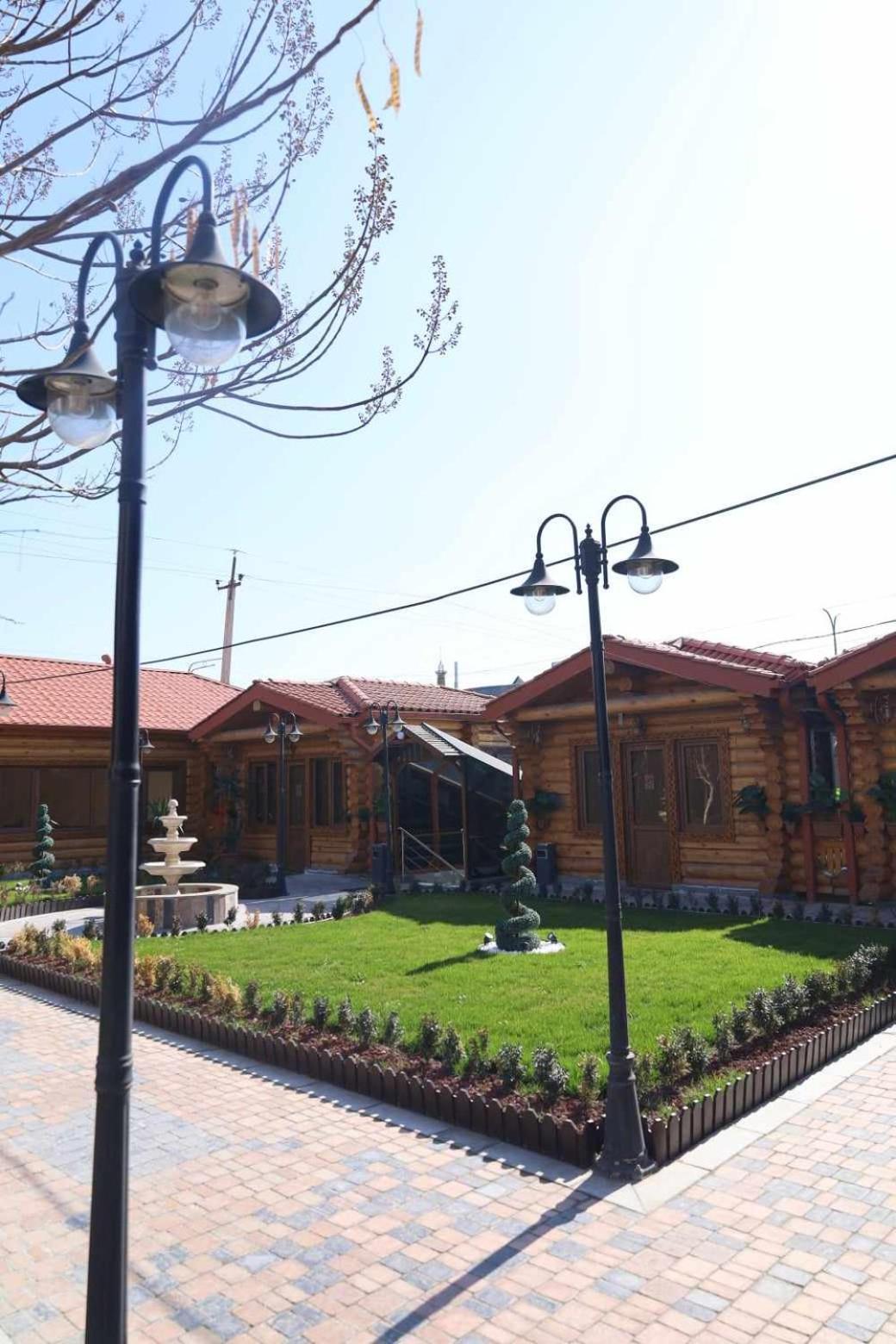 Tnak Hotel Ереван Экстерьер фото